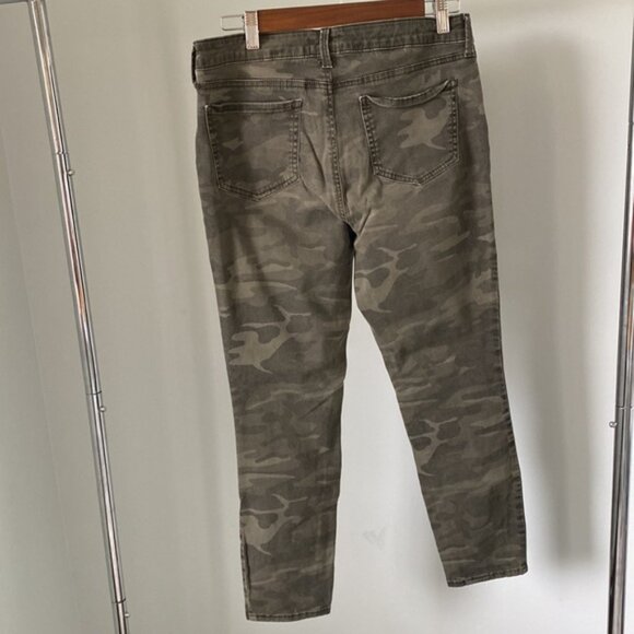 NYDJ camo denim size 8 AMI skinny ankle jeans - Picture 5 of 9